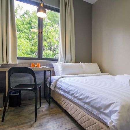 Chariton Hotel Alma Bukit Mertajam Exteriör bild