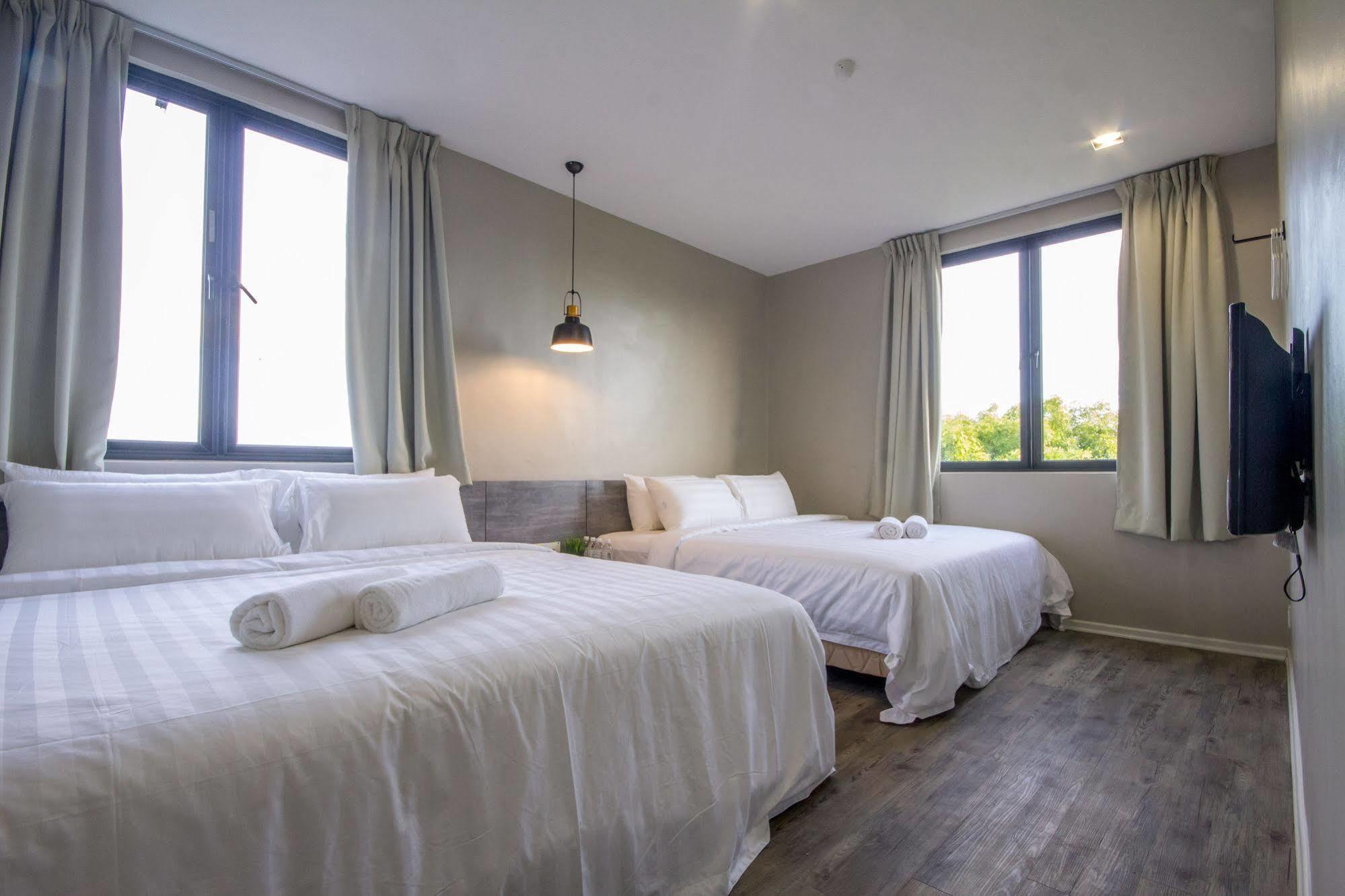 Chariton Hotel Alma Bukit Mertajam Exteriör bild
